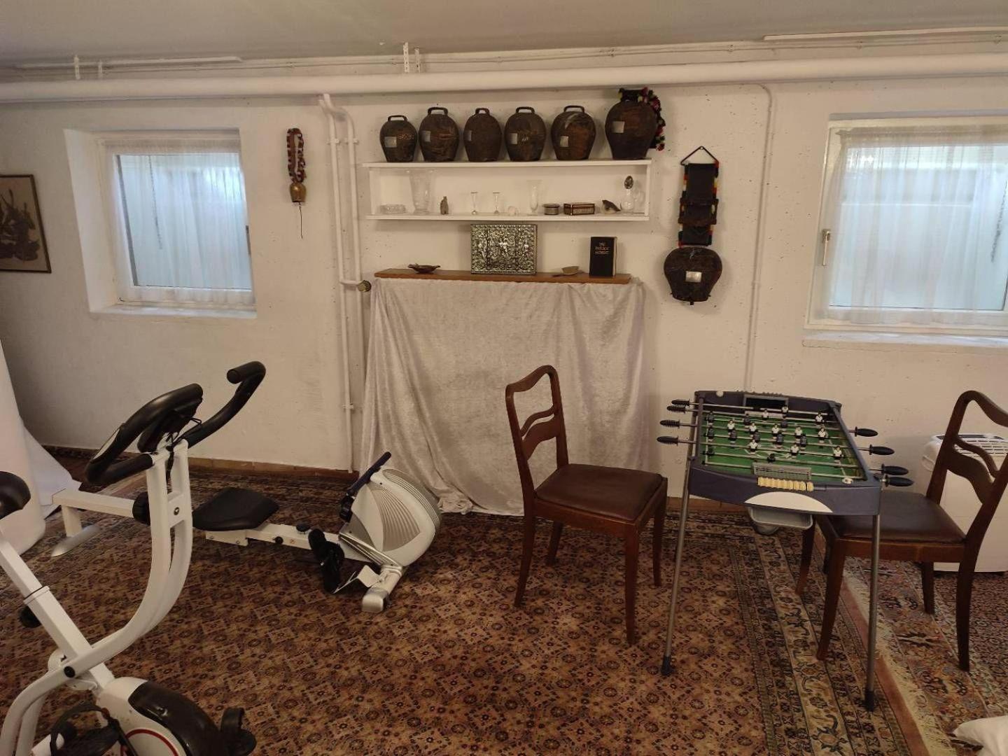 Elegant-Terraced-House-With-Bikes-Near-The-Lake-Children-At-Least-6-A-Old شتارنبرج المظهر الخارجي الصورة