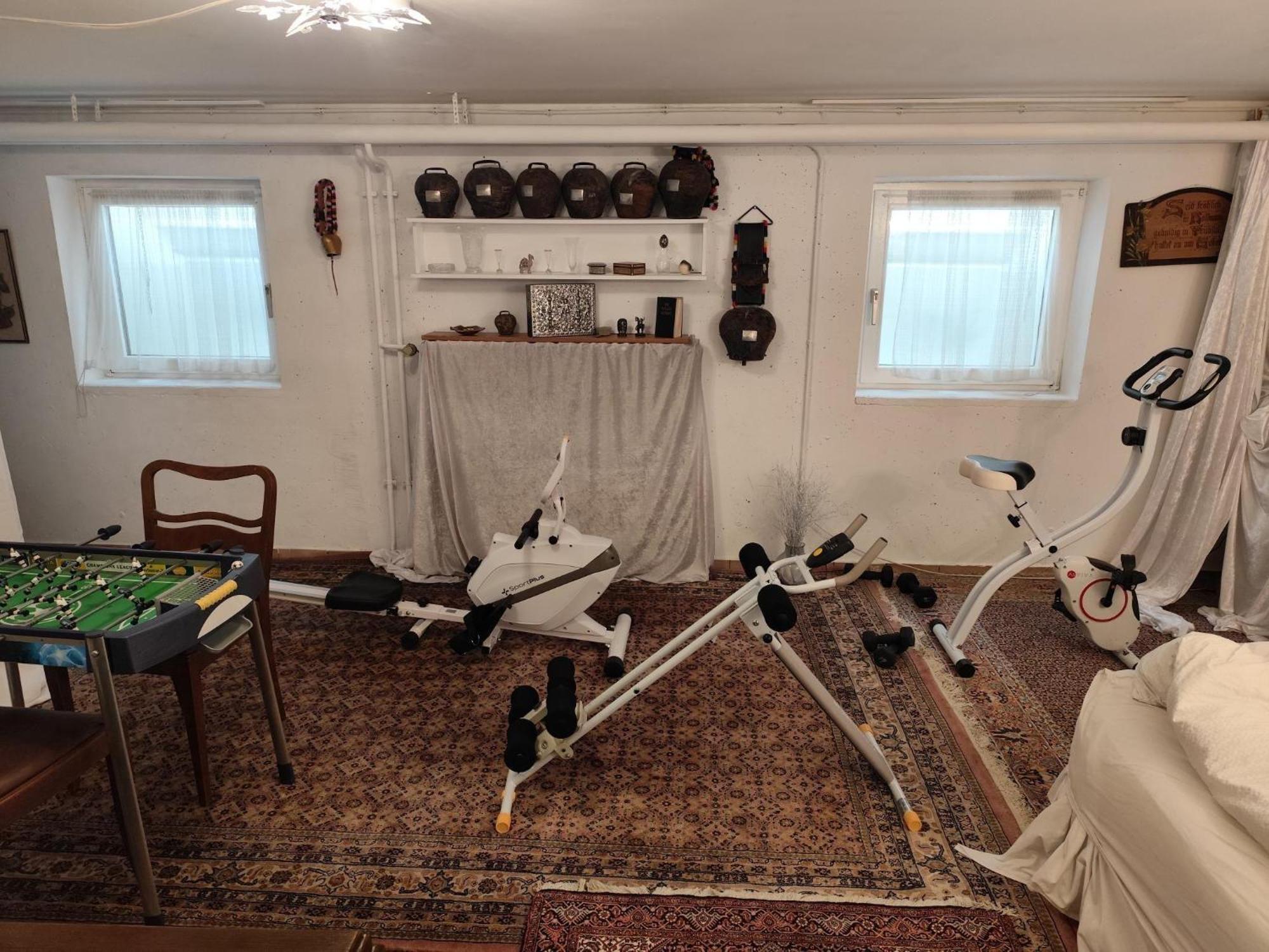 Elegant-Terraced-House-With-Bikes-Near-The-Lake-Children-At-Least-6-A-Old شتارنبرج المظهر الخارجي الصورة